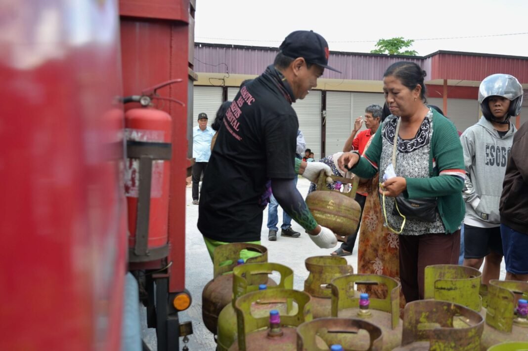 Operasi Pasar LPG 3 Kg Digelar, Pemko Palangka Raya Stabilkan Harga Gas Bersubsidi-EnterKal