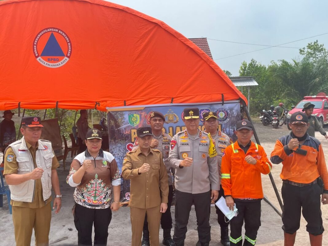 Kabut Asap Selimuti Palangka Raya, Fairid Pastikan Penanganan Karhutla Diperkuat-EnterKal