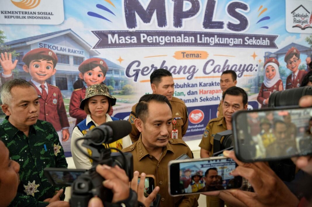 Fairid Naparin: MPLS Sekolah Rakyat Palangka Raya Bentuk Karakter dan Semangat Belajar Siswa-EnterKal