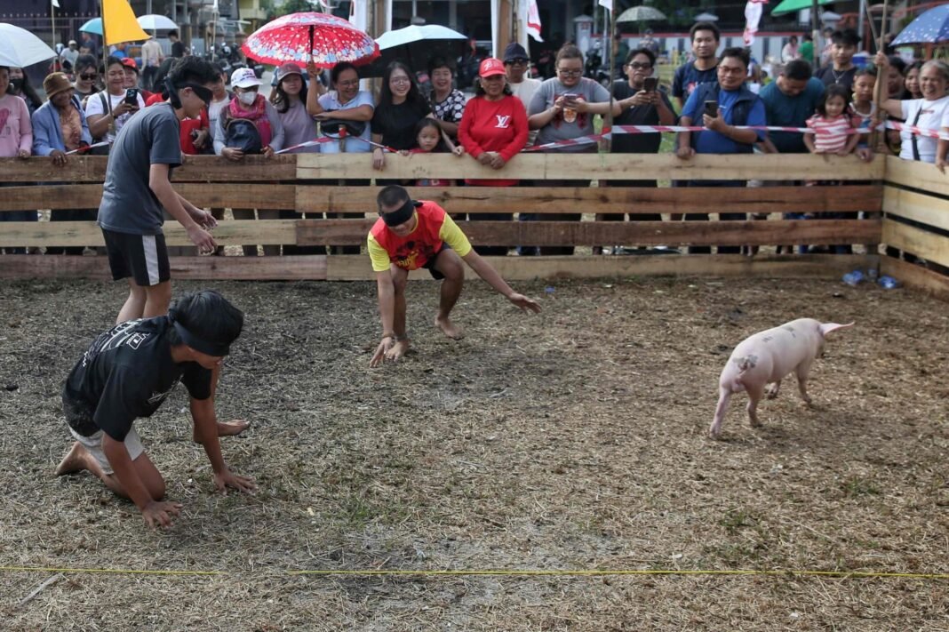 Lomba “Nyama Unik” Palangka Raya, Tradisi Berburu Dayak Dikemas Jadi Perlombaan-EnterKal